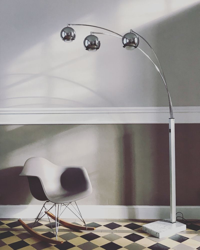 Le lampadaire muguet : l'original des années 50 et ses copies — illustration 3