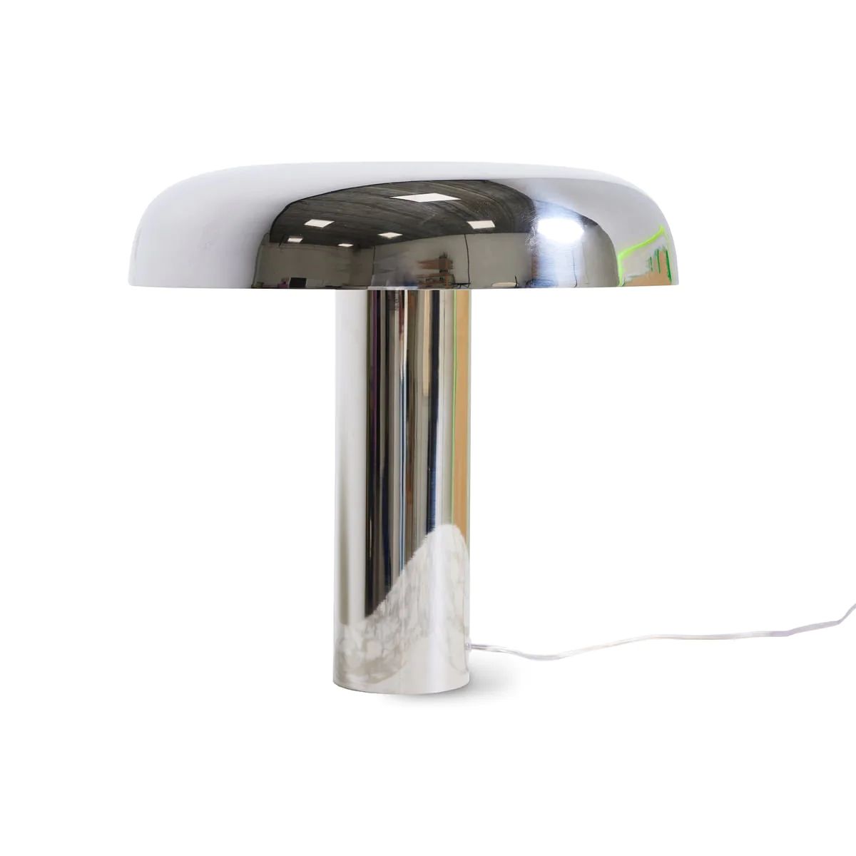 Seen Everywhere: la lampada fungo in vetro opalino — couverture article Beyit Magazine