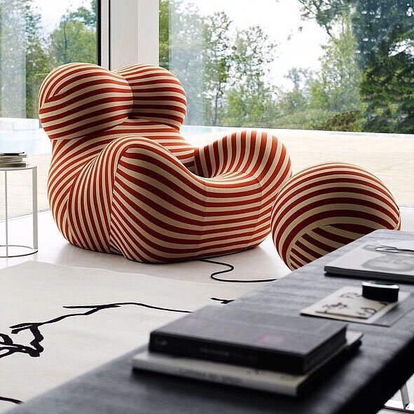Série UP de Gaetano Pesce : le fauteuil-manifeste et ses imitations — illustration 2