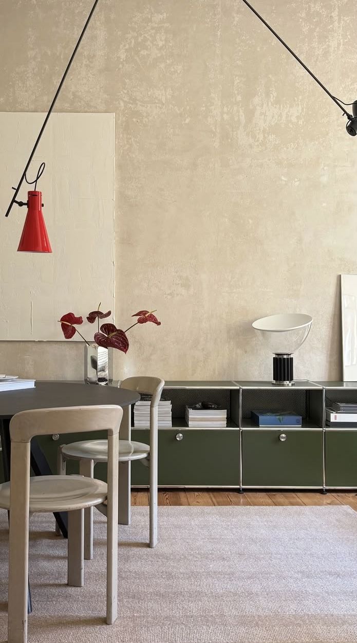 USM ou IKEA : le face-à-face modulaire