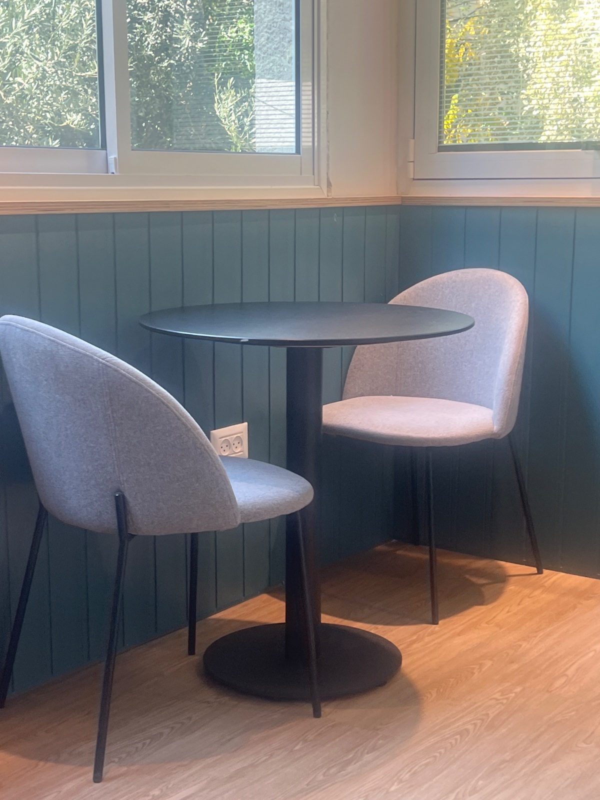 Minimalisme Scandinave Bleu