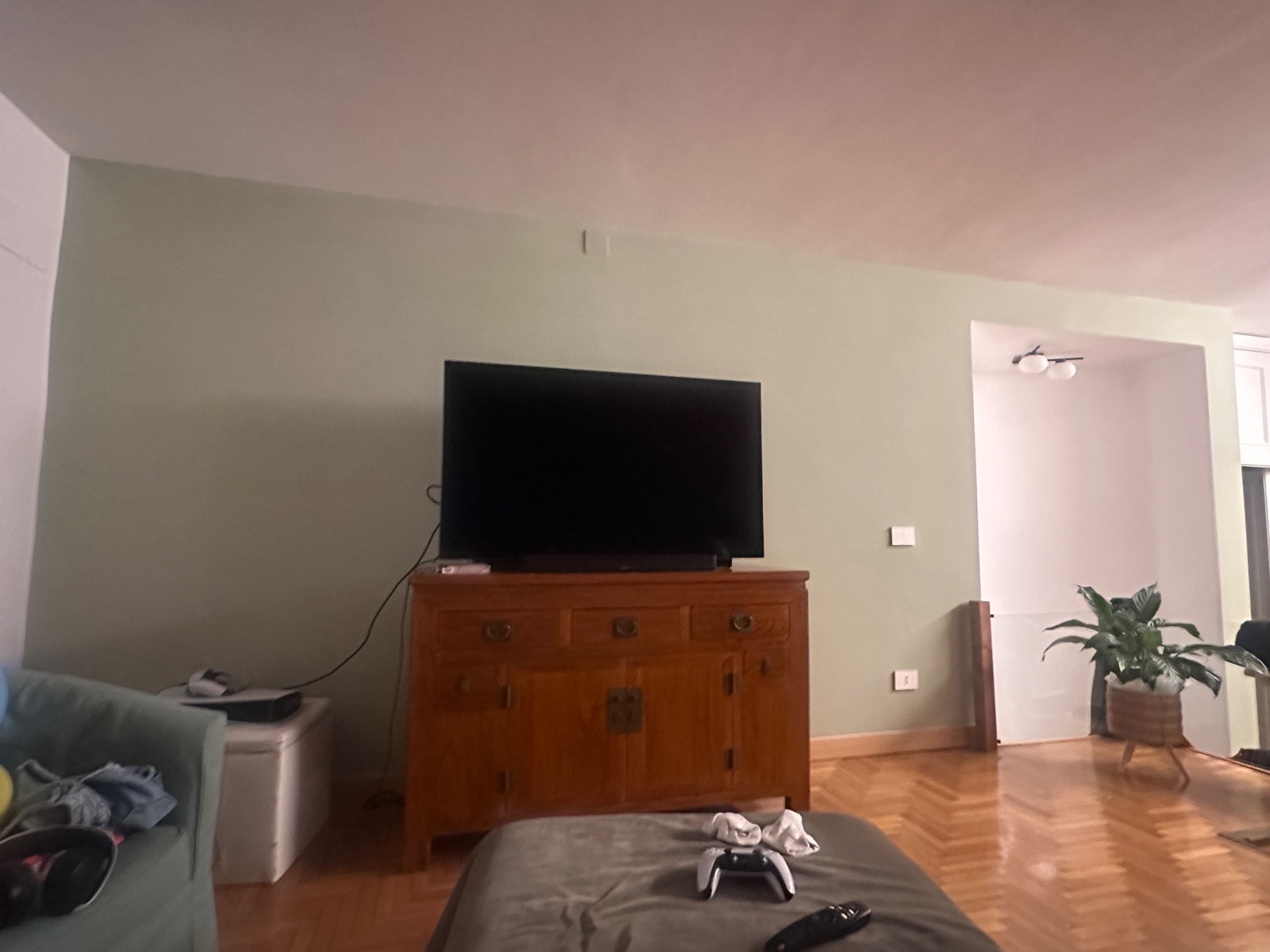 Minimalisme Bois Chaud — intérieur style Japandi sur Beyit