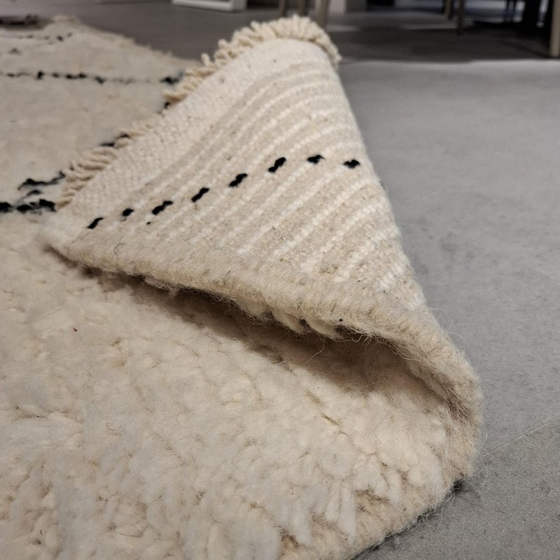 Tapis berber en laine naturelle par Artisanat marocain — Beyit